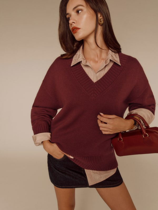 Jadey Cashmere Oversized V-neck Sweater - Chianti